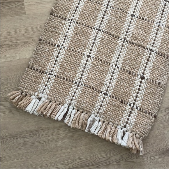 Pre Owned Neutral Woven Rug by Threshold by Studio McGee for Target - Picture 2 of 8